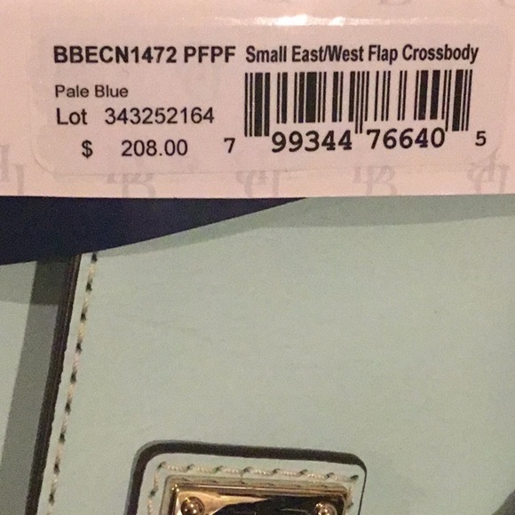 Authentic Dooney and Bourke Crossbody bag - Picture 8 of 11